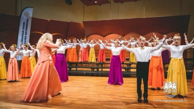 Ogres Mūzikas korim "Cielaviņa" Zelta diploms un medaļa Eiropas koru olimpiādē