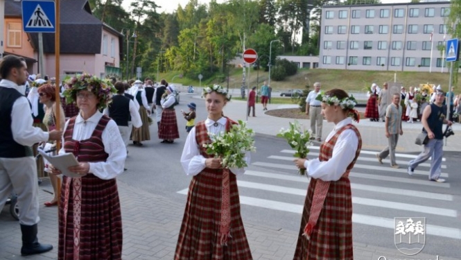 Līdz debesu augstumiem – Līgo!