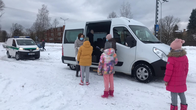 Brīvpusdienu mērķis ir atvieglot vecāku ikdienu