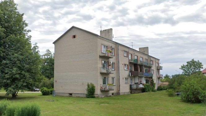 Nekustamā īpašuma Skolas ielā 5-16, Lauberē, izsole. Ēka.