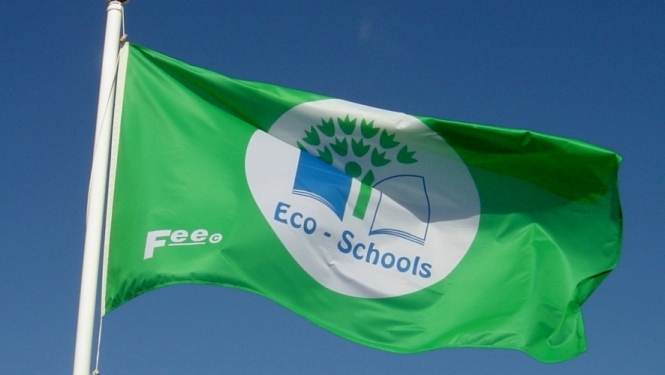 Ekoskolu Zaļais karogs