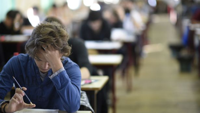 9. klases skolēniem eksāmeni tiek atcelti, pārējiem – notiks