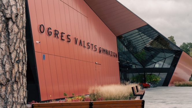 Latvijas Fizikas skolotāju asociācijas rīkota konference Ogres Valsts ģimnāzijā