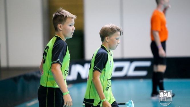 "Ogres Vilku" komanda izcīna "Unihoc Riga Cup 2018" kausu