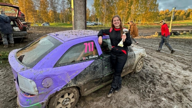 Lielvārdiete Amanda Zelmene 