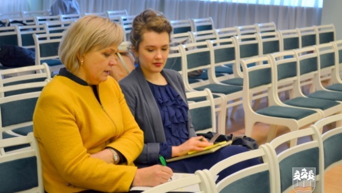 Jaunogres vidusskolas skolēni iepazīstas ar pasauli 21. gadsimtā