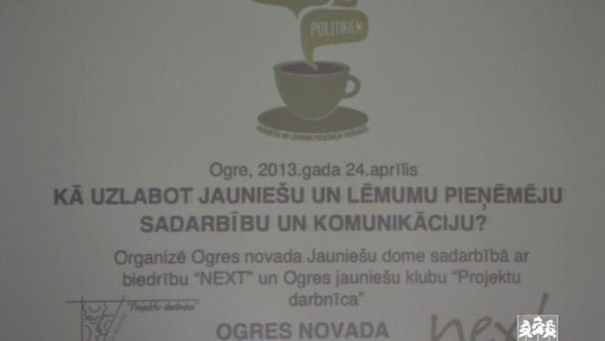 Jaunieši tiekas ar politiķiem