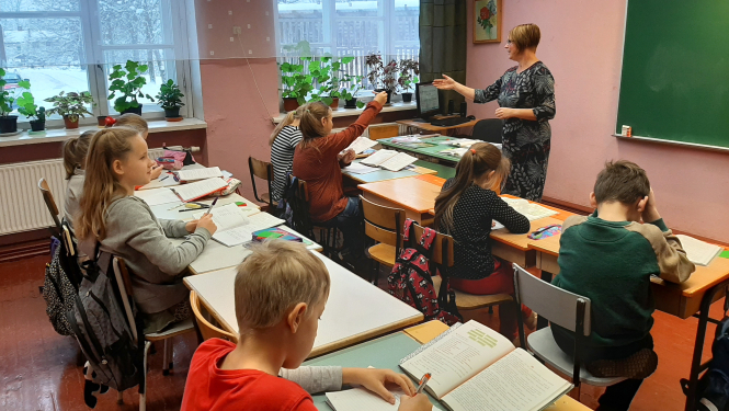 Ķeipenes pamatskolā projekts kompetenču attīstībai nodrošina apmācību dažādību