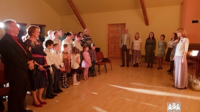 Latvijas simtgadē krapieši vienojas kopīgā dziesmā