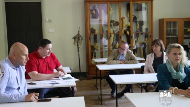 Pašvaldība sadarbībā ar Mākslas akadēmiju veidos gaismekļus Ogres sanatorijā (01.07.2020.)