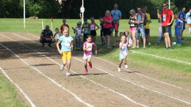 Vēlas sakārtot sporta infrastruktūru Suntažu un Meņģeles pagastā