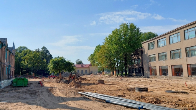 Būvdarbi Neatkarības laukumā Ogrē 24.09.2024.
