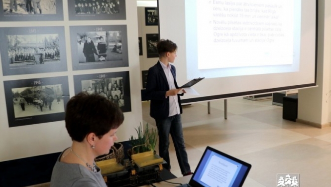 Apbalvoti novadpētniecisko darbu konkursa dalībnieki
