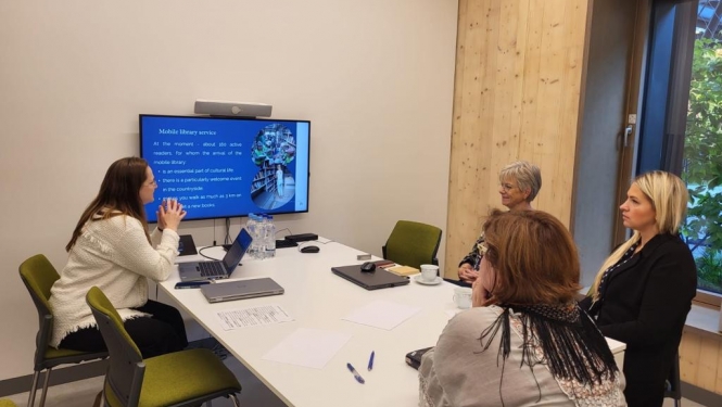 Ogres Centrālā bibliotēkas un Zviedrijas pārstāvju tikšanās 2023