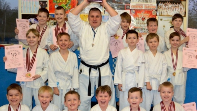 “Ogres kausu 2015” izcīna Ogres klubs “Karate Sen-e”