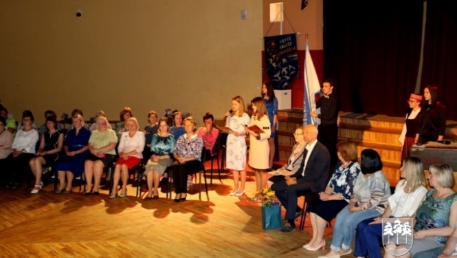 Ģimnāzijā aizvadīti Pēdējā zvana svētki