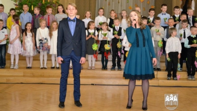 Pēdējais zvans Ogres 1.vidusskolā