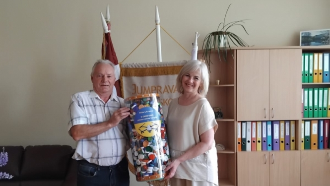 Akcija "Pudeļu korķīši Ukrainas atbalstam"