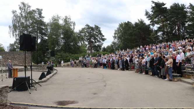 Ikšķilē aizvadīts 24. Latvijas Politiski represēto personu salidojums