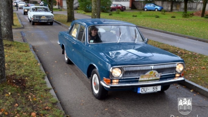 Retro auto Ogrē