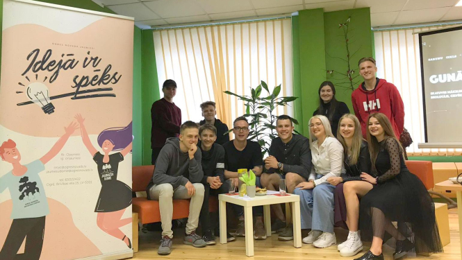 Diskusiju cikla “Cita patiesība” sezonu noslēdz skatuves mākslinieks Gunārs Bītz