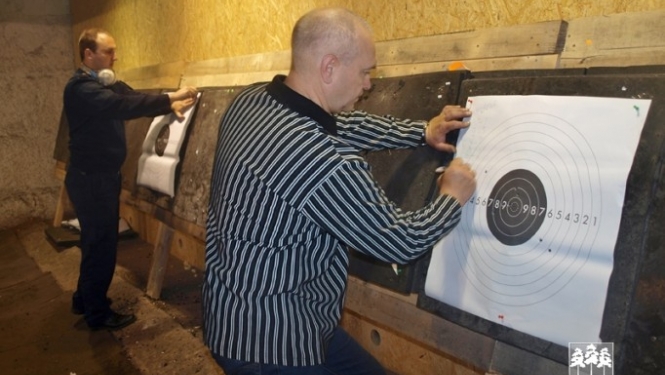 Šaušanā ar pistoli kausus izcīna Ratnieks, Roņins un Birze