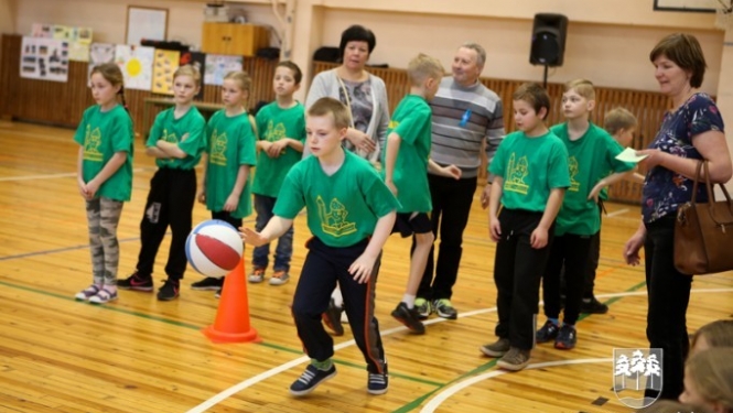 Noskaidroti Ogres novada sportiskākie ceturtklasnieki