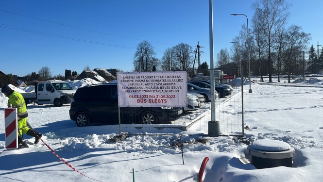 Būvdarbu laikā no 1. marta tiks slēgts stacijas autostāvlaukums Lielvārdē