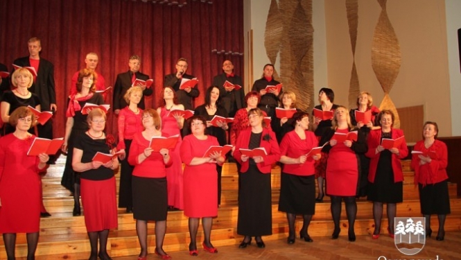 Suntažos izskanējis koncerts “Mīlestības vārds”