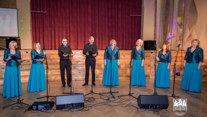 "Svīre" Suntažos svin 16 gadu jubileju