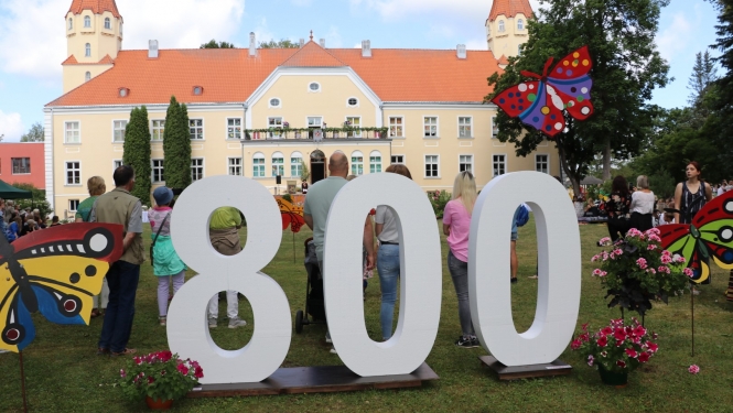 Suntažiem 800