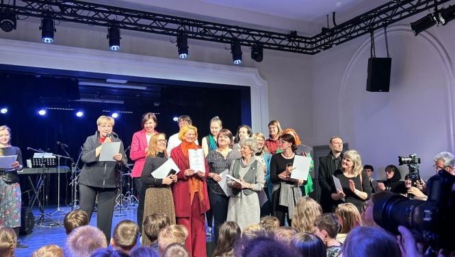 Ogres novada jaunieši piedalās teātra festivālā Valmierā