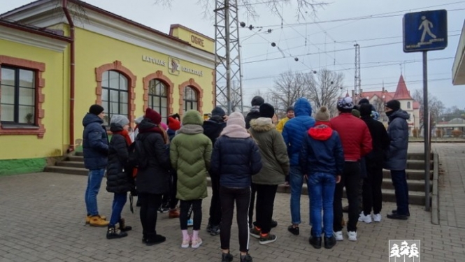 Bērni un jaunieši no Ukrainas viesojās Ogrē