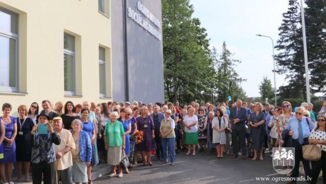 Atklāšanas pasākuma klātesošie
