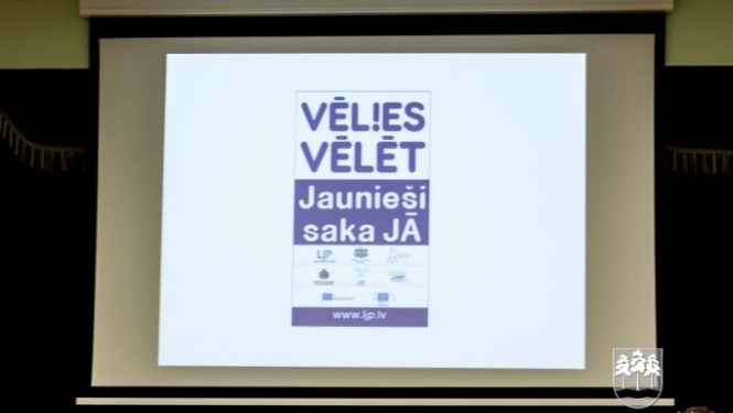 Jaunieši pilnveido zināšanas par pašvaldību vēlēšanām
