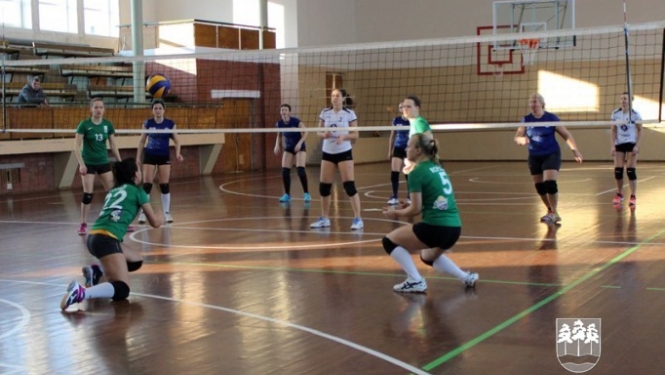 Madlienas kausu volejbolā izcīna "ReActive"