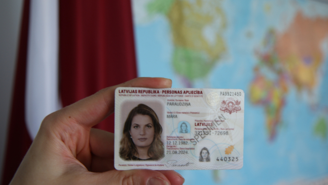 Personas apliecība jeb eID karte būs obligāta tad, kad beigsies pases derīguma termiņš