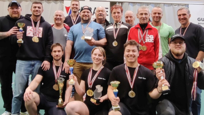 Sporta kluba “Rembate” pārstāvji ar lieliskiem rezultātiem startējuši Gulbenes čempionātā svaru stieņa spiešanā guļus