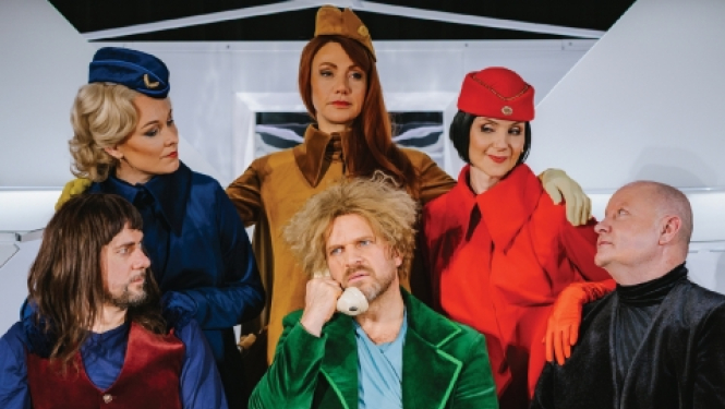 9. aprīlī plkst. 19.00 ONKC Lielā zāle BOEING, BOEING! Režisors: Rolands Atkočūns Kaislīga attiecību turbulence