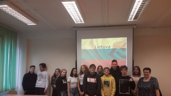 Baltu literatūras nedēļa Jaunogres vidusskolā