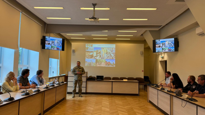 Ogrē viesojas augsta ranga Ukrainas civilmilitārās jomas pārstāvji