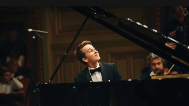 Viens no spožākajiem pianisma talantiem pasaulē uzstāsies Ogrē