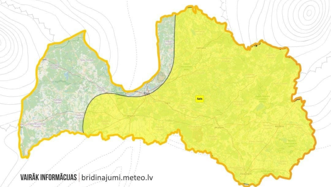 Infografika par brīdinājumu par stipru salu Latvijā. Redzama Latvija karte ar iezīmētu teritoriju dzeltenā krāsā, kurā stiprais sals ir iespējams