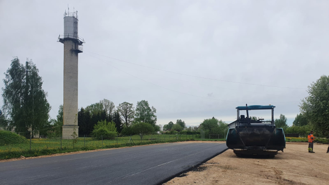 Turpinās labiekārtošanas darbi Ciemupē