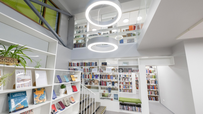 Ikšķiles pilsētas bibliotēka pusgadu pēc pārcelšanās uz jaunajām telpām Skolas ielā 4