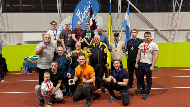 Sporta klubs “Rembate” čempionātā spiešanā guļus gūst godalgas