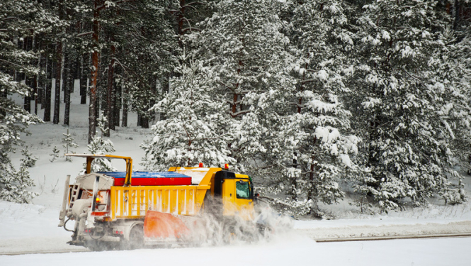 Autoceļu uzturētājs informē: vietām apgrūtināti braukšanas apstākļi