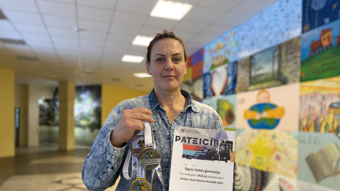 Ogres Valsts ģimnāzija Ziemas festivāla desmitniekā