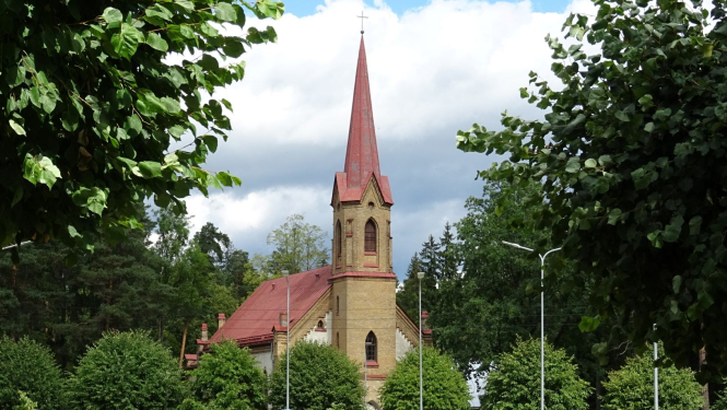 Ogres Ev. lut. baznīcā apskatāma gleznu izstāde