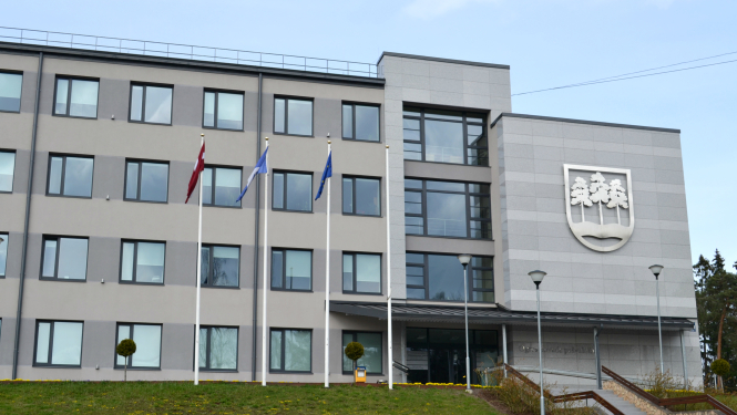 13. jūnijā pašvaldība strādās līdz plkst. 14